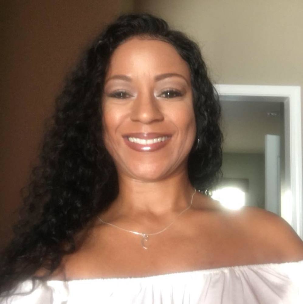 Meet your Posher, Toya